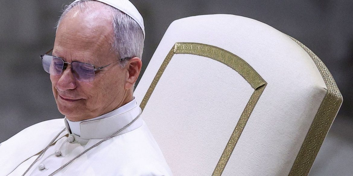 papa-leao-xiv-critica-mundo-“devastado-por-tiranos”