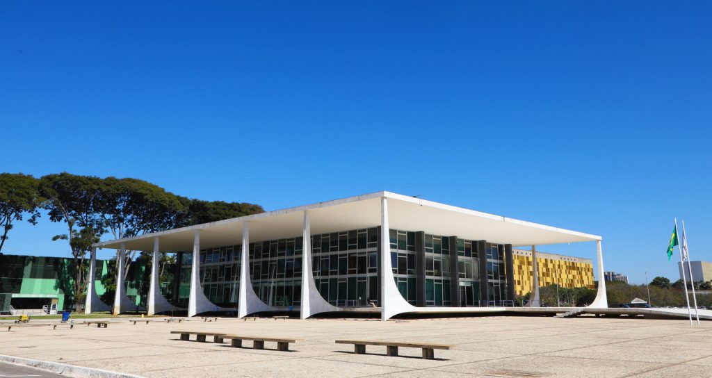 Congresso e STF travam novo round na disputa sobre autonomia dos poderes e limites jurisdicionais congresso-e-stf-travam-novo-round-na-disputa-sobre-autonomia-dos-poderes-e-limites-jurisdicionais