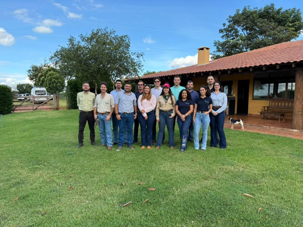 Comitiva da Famato em missão técnica à Famasul
